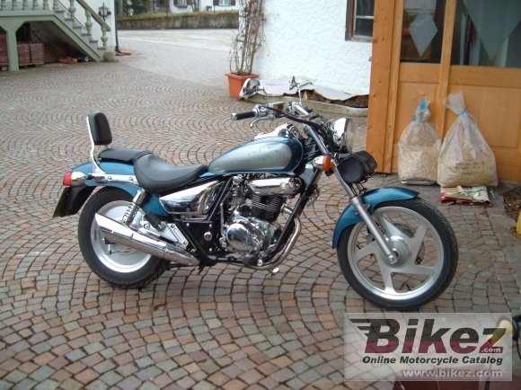 2000 Daelim VT 125 Evolution photo
